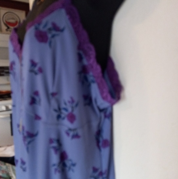 Periwinkle lilac slipdress - Picture 4 of 7